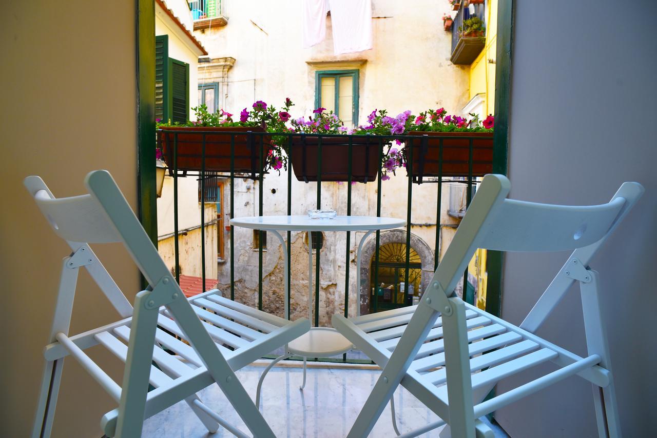 La Dolce Vita Salerno Acomodação com café da manhã Exterior foto