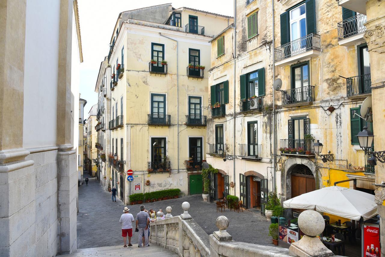 La Dolce Vita Salerno Acomodação com café da manhã Exterior foto