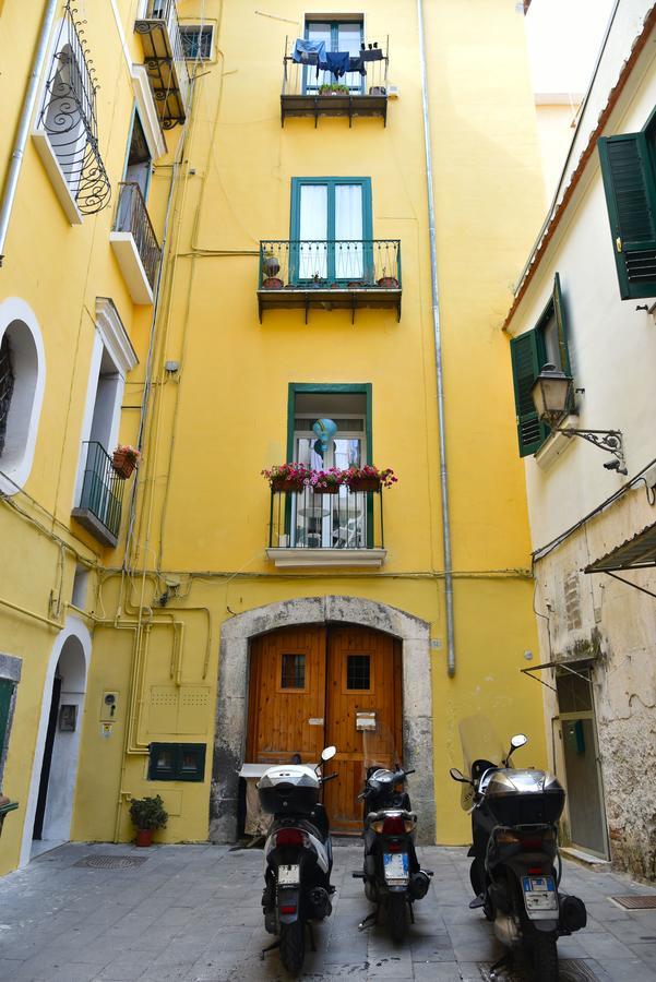 La Dolce Vita Salerno Acomodação com café da manhã Exterior foto